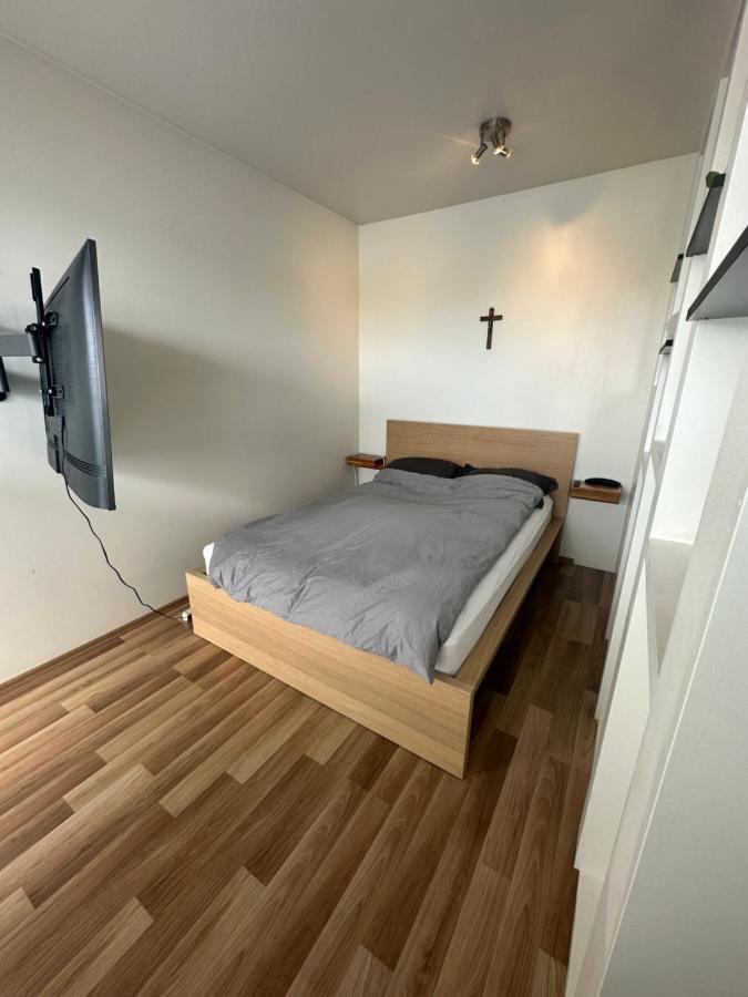 Entire Apartment Reykjavík Exterior photo